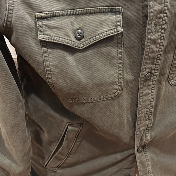 Mens Gap shirt jacket. New with tag. - Picture 2 of 7